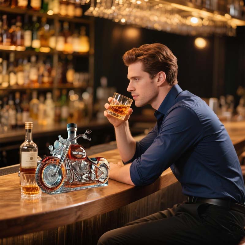 Harley Whisky Decanter | Unikalny Design Motocykla, Szkło 2