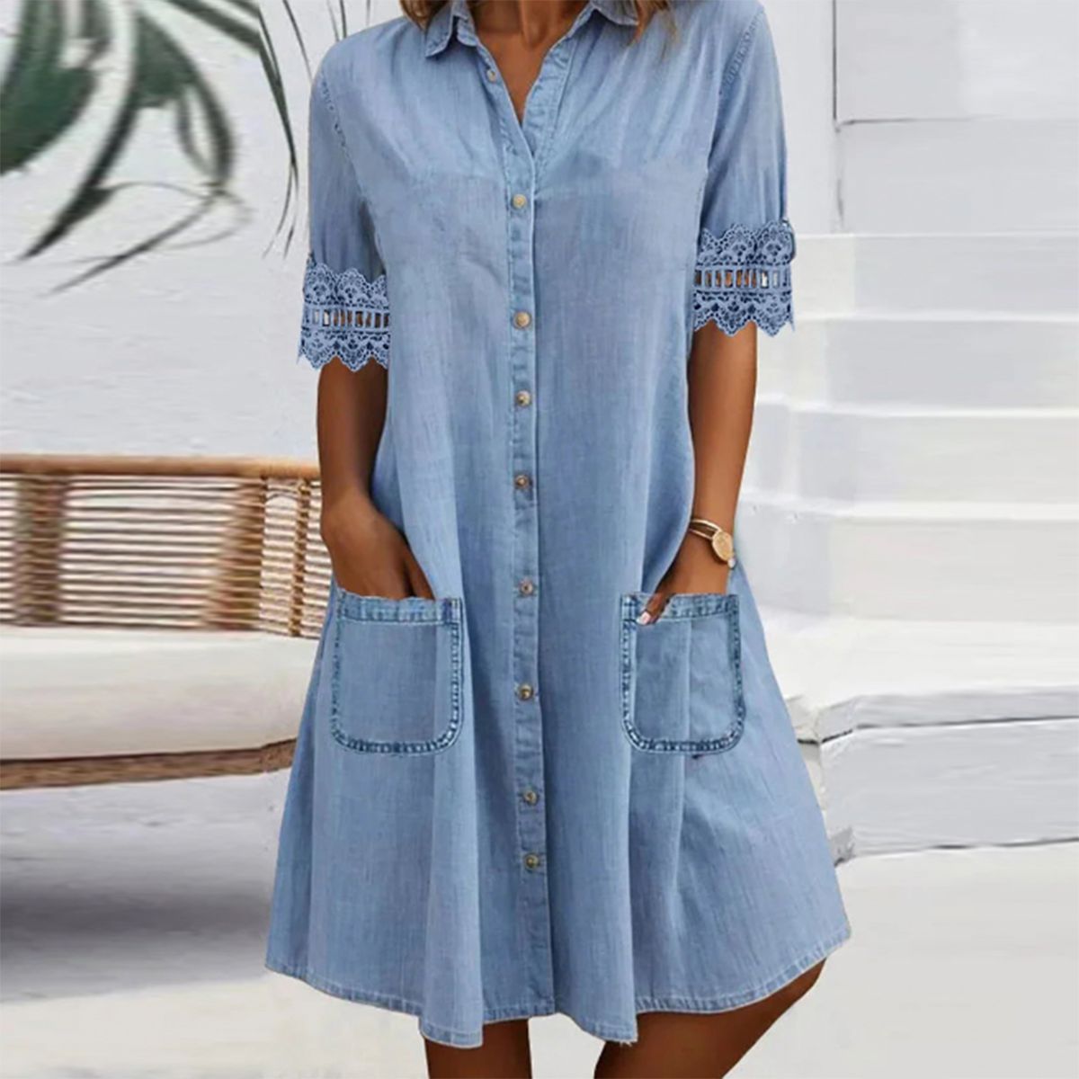 Dżinowa Sukienka Mini | Koronkowe Wykończenia, Wysokiej Jakości Denim 0
